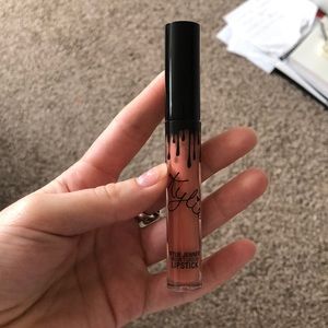 Kylie Jenner Low Key Velvet Lipstick Brand new